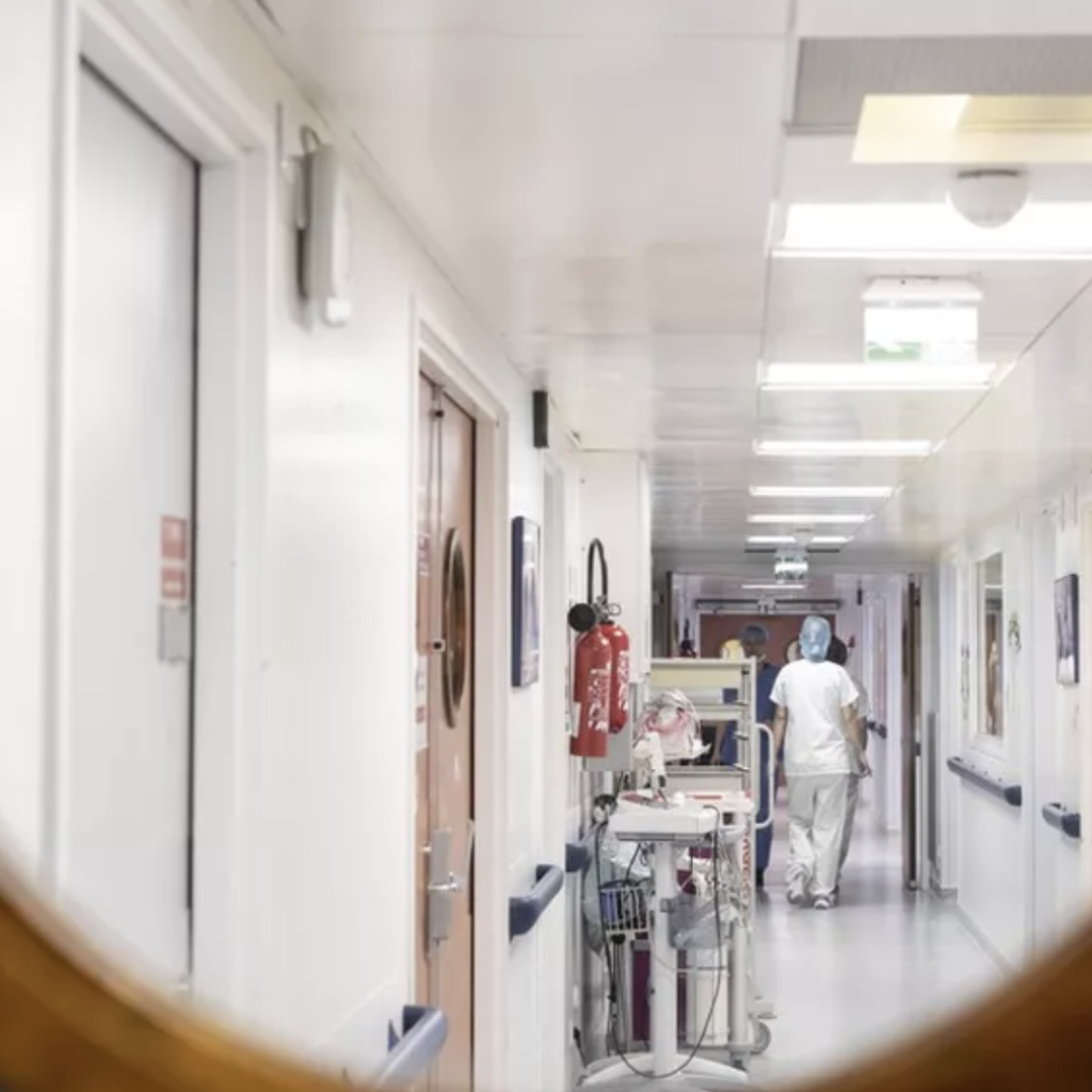 Budget 2026 : l’inefficacité des hôpitaux dans le viseur du gouvernement